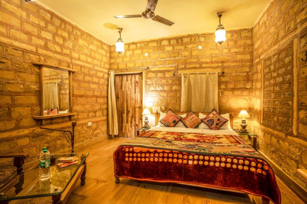 Hotel The Silk Route Jaisalmer Bagian luar foto
