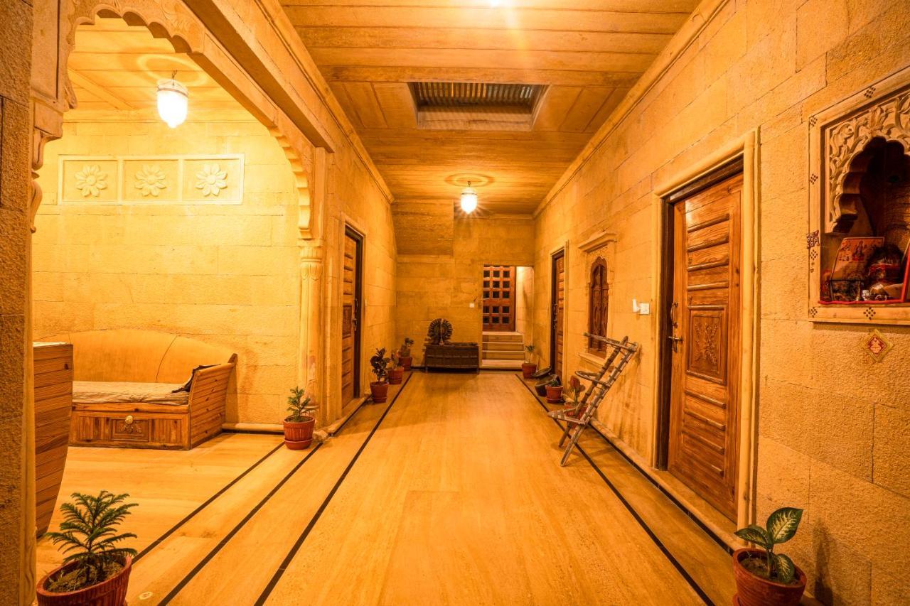Hotel The Silk Route Jaisalmer Bagian luar foto