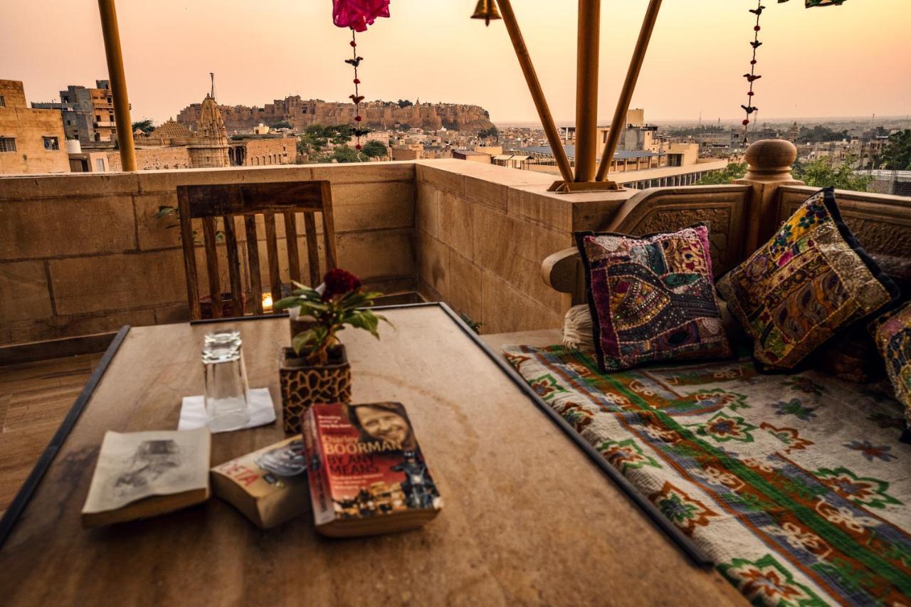 Hotel The Silk Route Jaisalmer Bagian luar foto