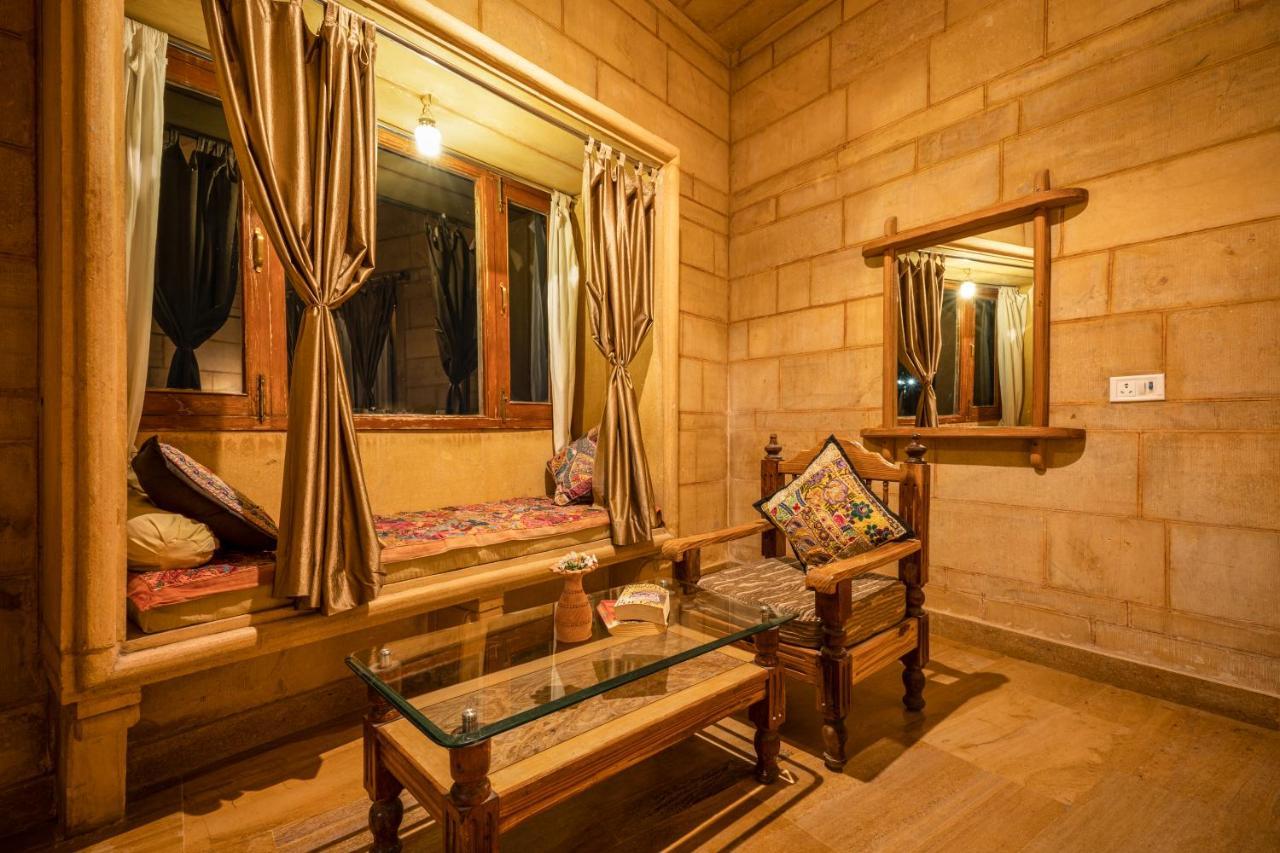 Hotel The Silk Route Jaisalmer Bagian luar foto