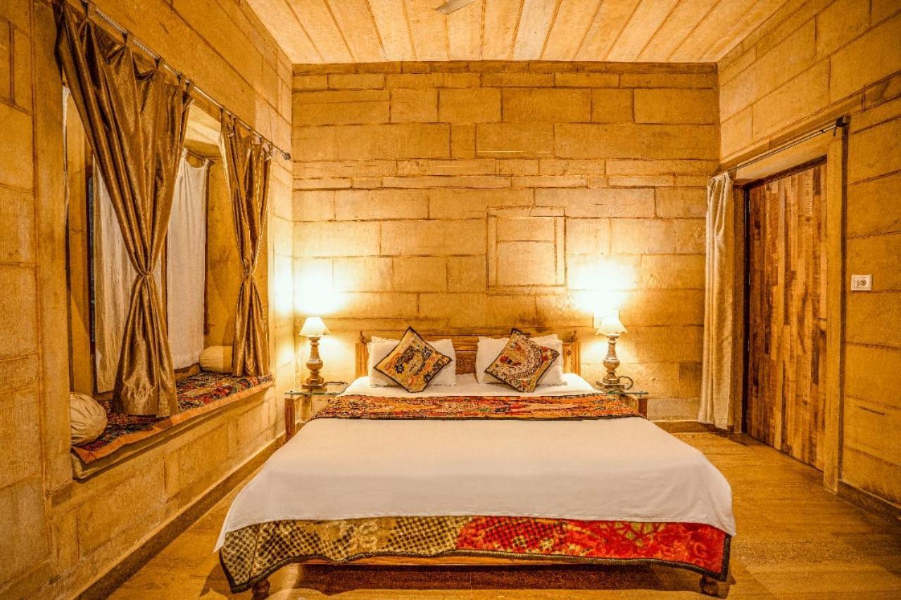 Hotel The Silk Route Jaisalmer Bagian luar foto