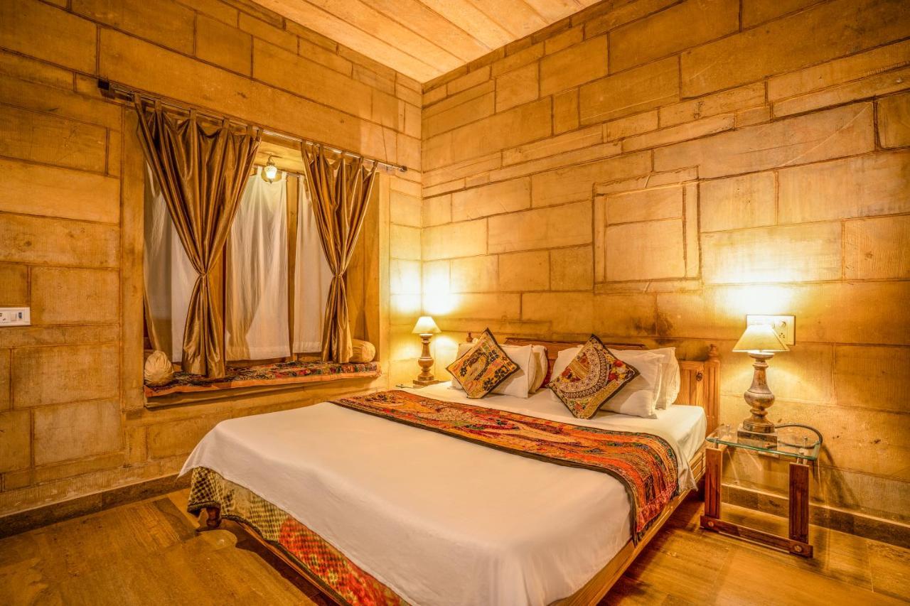 Hotel The Silk Route Jaisalmer Bagian luar foto