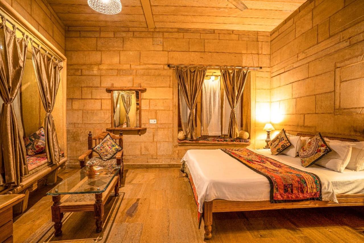 Hotel The Silk Route Jaisalmer Bagian luar foto
